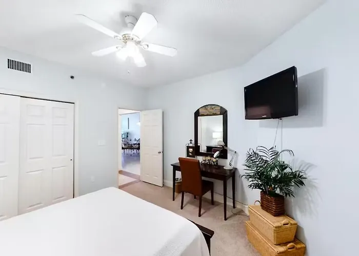 Palacio Unit 1102